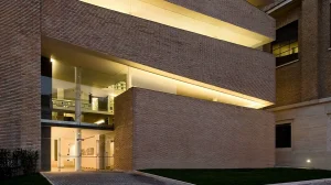 Scopri di più sull'articolo Pontificia Università Lateranense